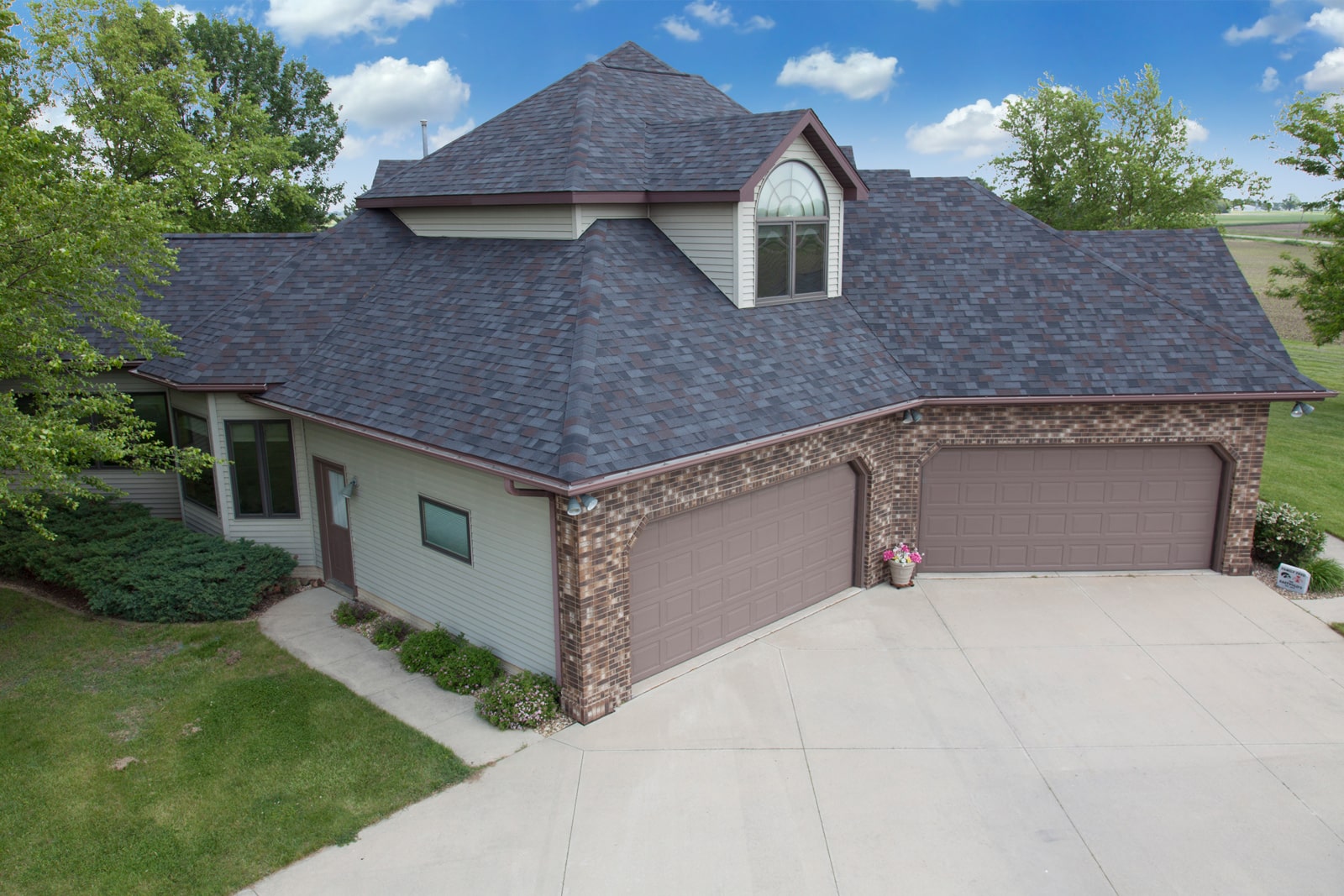 Major League Roofing Images
